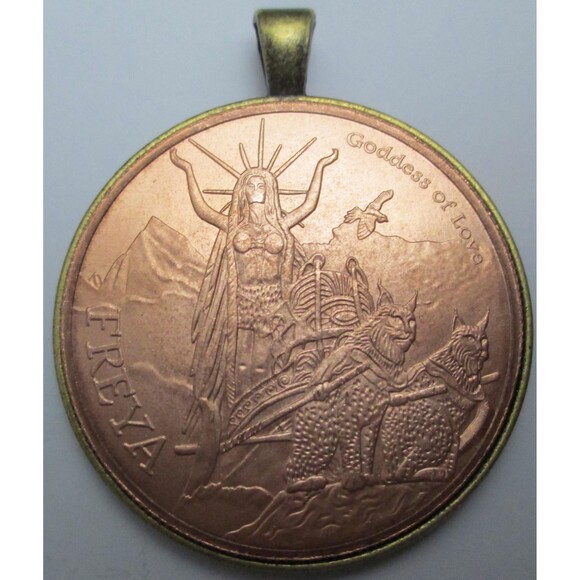 Freya Goddess of Love Silver Coin/Pendant-Copper/Bronze - Picture 1 of 8